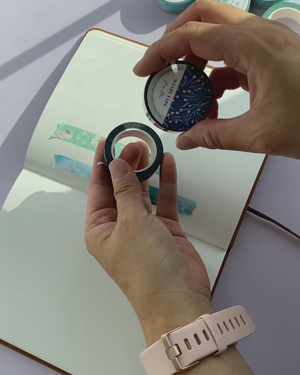 Video showing Jean Choe's washi tape with her botanical leaves design
